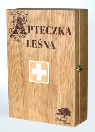 Wódka Dębowa Polska ,,Apteczka Leśna,,  8x50ml