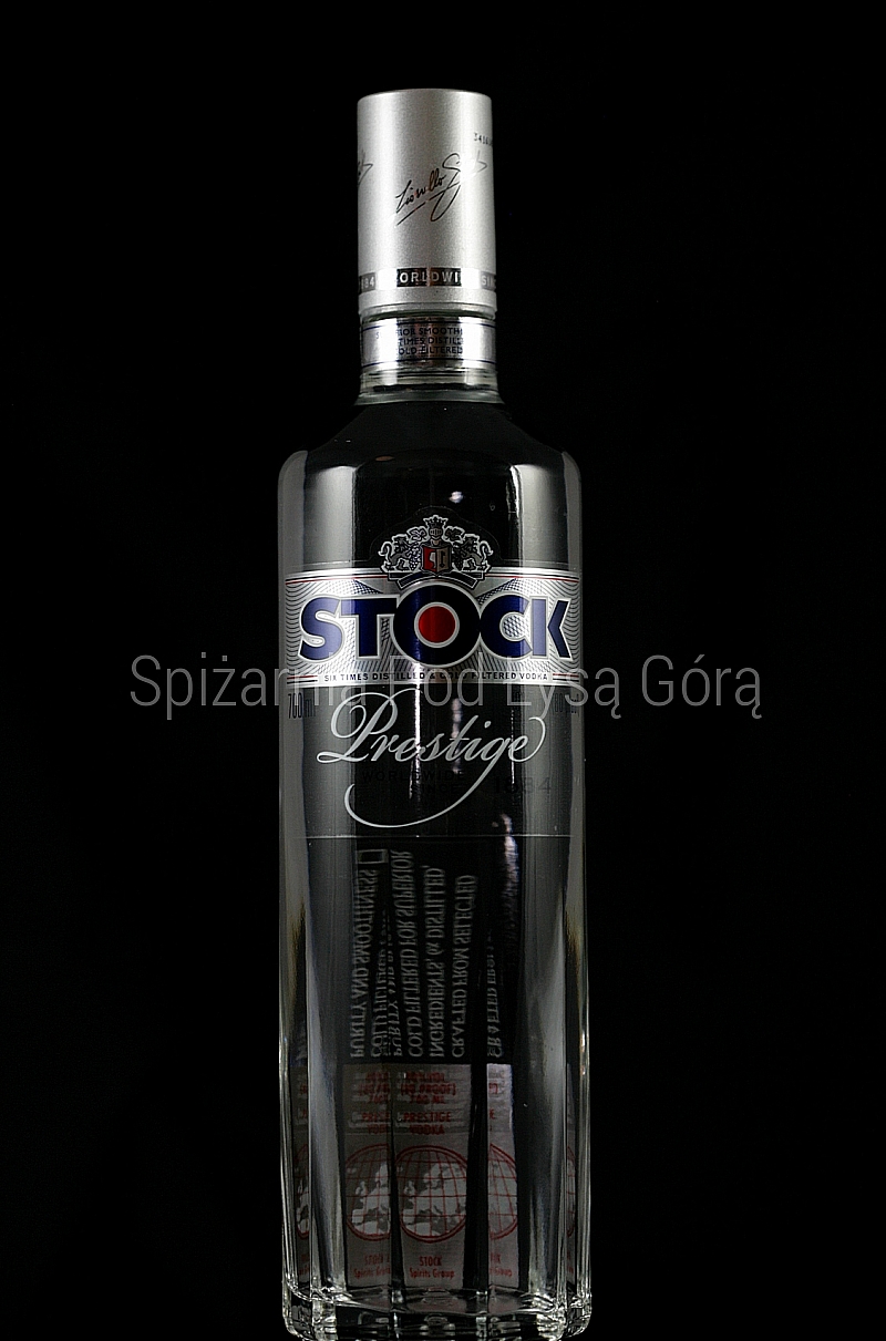 visa Discolor Weird Stock Prestige 0,7 l - Wódki Czyste - Wódki - Alkohole -  www.spizarniapodlysagora.pl